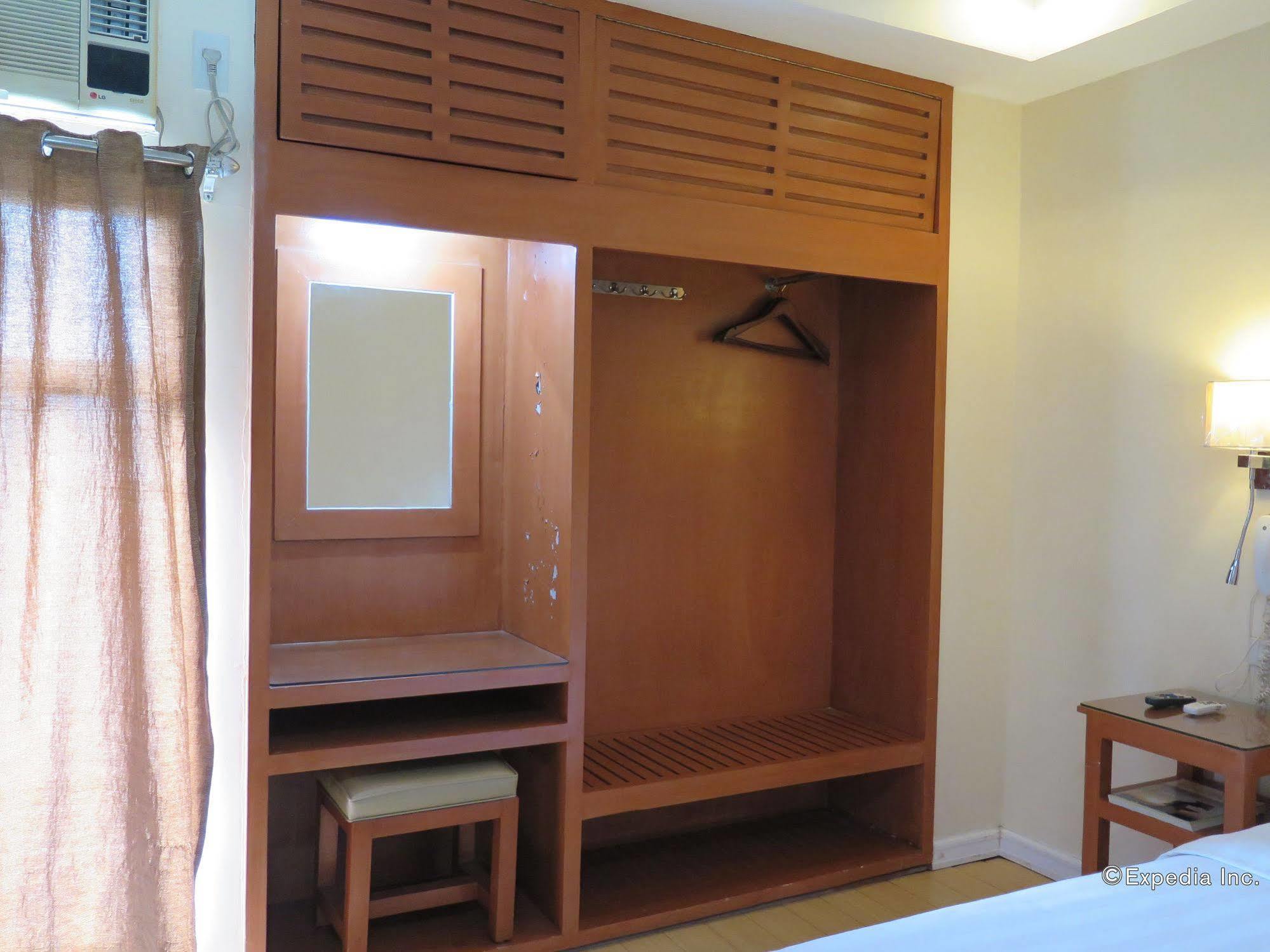 La Gloria Residence Inn Cebu Екстер'єр фото