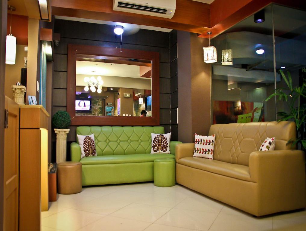La Gloria Residence Inn Cebu Екстер'єр фото